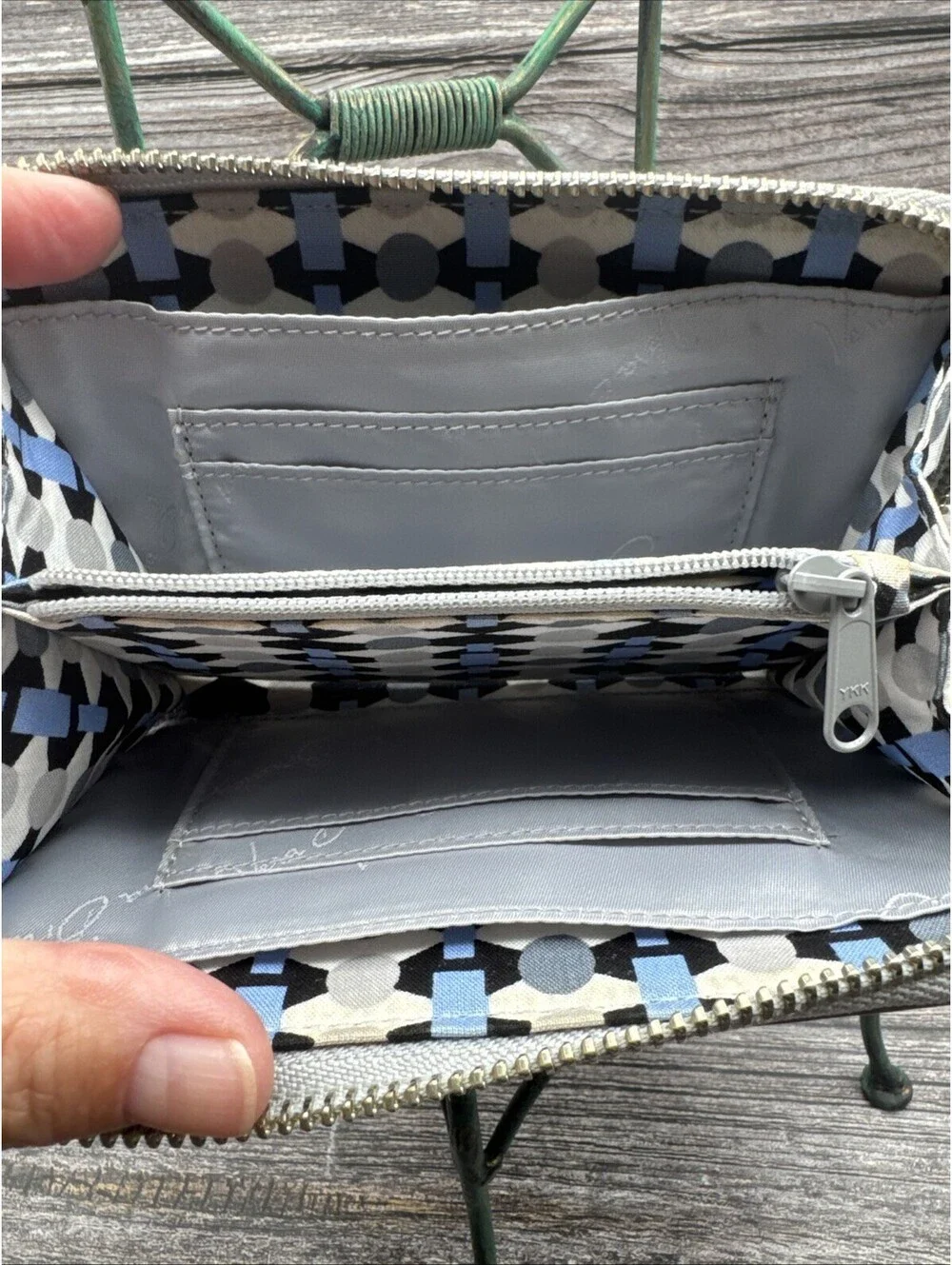 VERA BRADLEY Continental Wristlet Wallet Zip Around Blue/grey Leather Accordion
